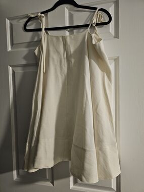 Women’s Cream A-Line Skirt with Tie-Strap